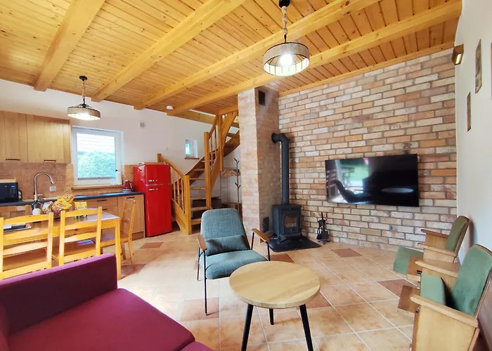 Semesterbostad Dog- Friendly! Epicka Chata Jarosławiec